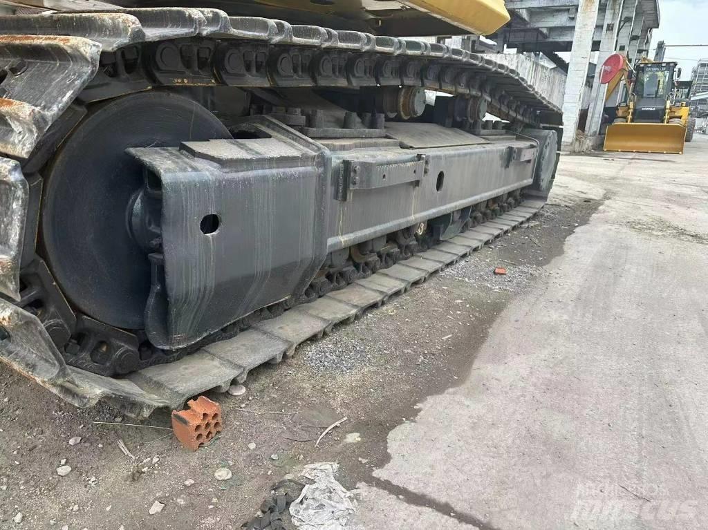 Komatsu PC 450 履带挖掘机