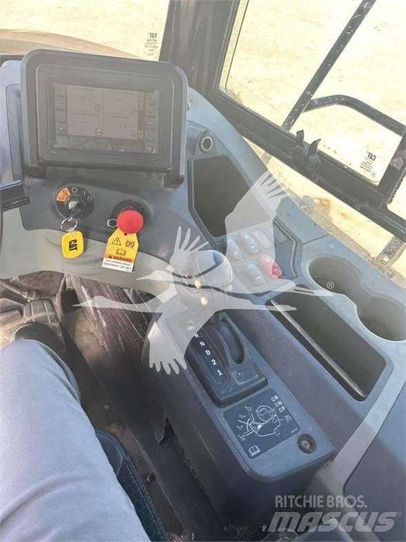 CAT 730 铰接式自卸车