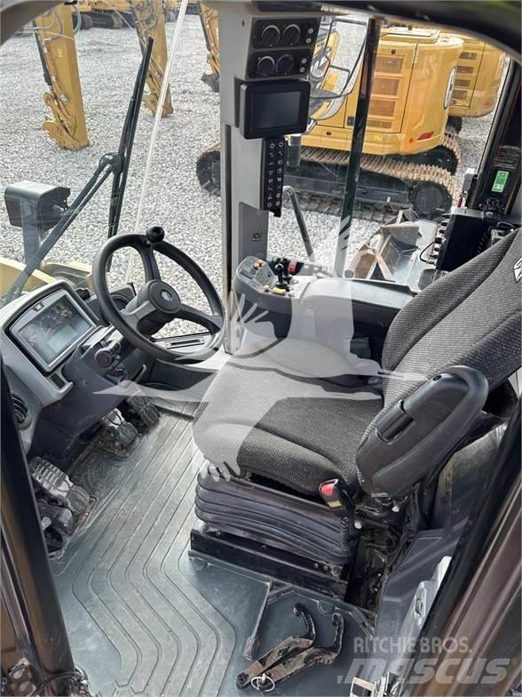 CAT 962M 轮式装载机