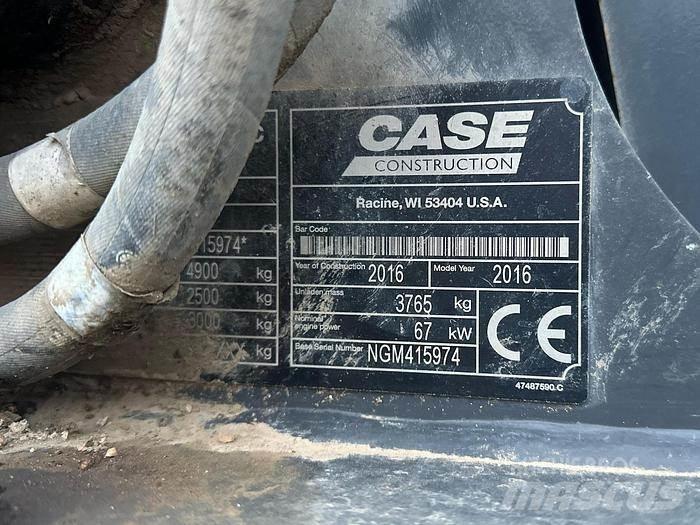 CASE SV300 小型装载机
