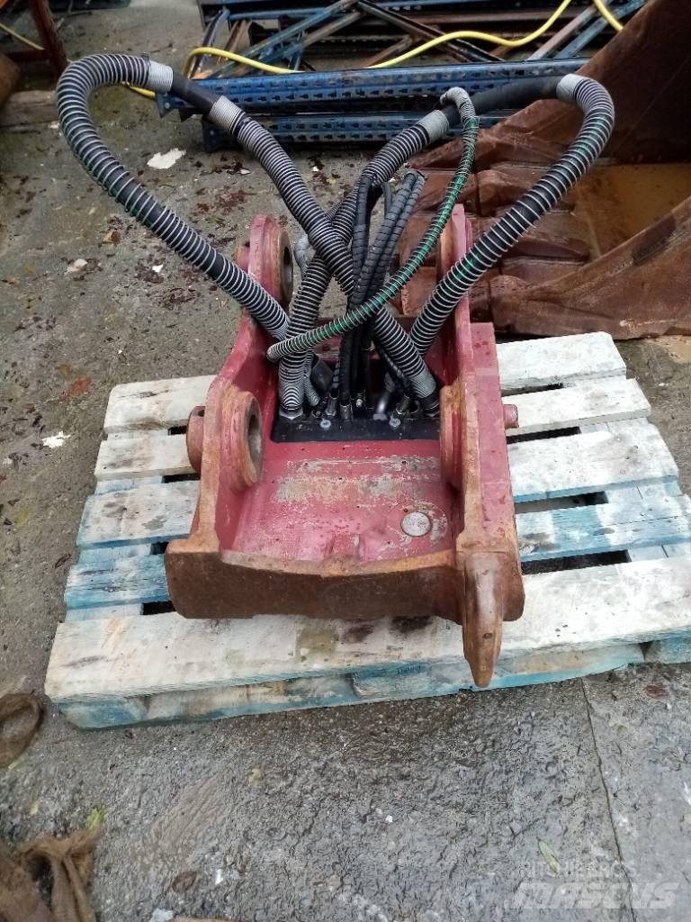 OilQuick 70/50 快速连接器
