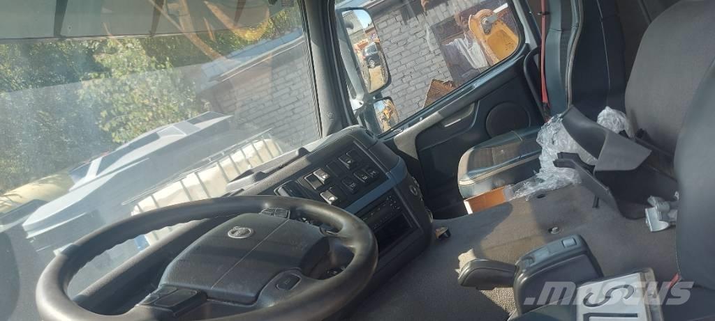 Volvo FM 330 平板车