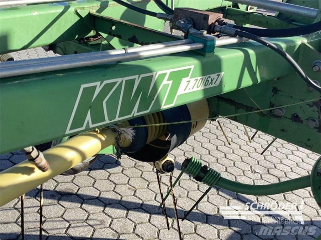 Krone KWT 7.70/6X7 犁耙和摊草机