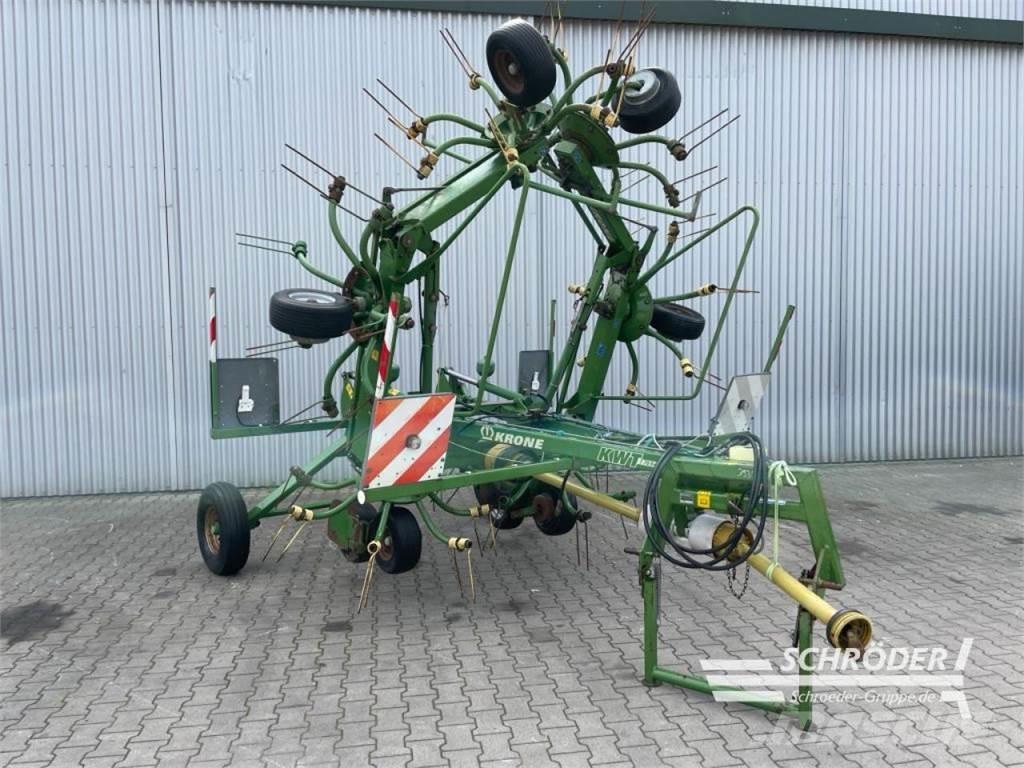 Krone KWT 7.70/6X7 犁耙和摊草机