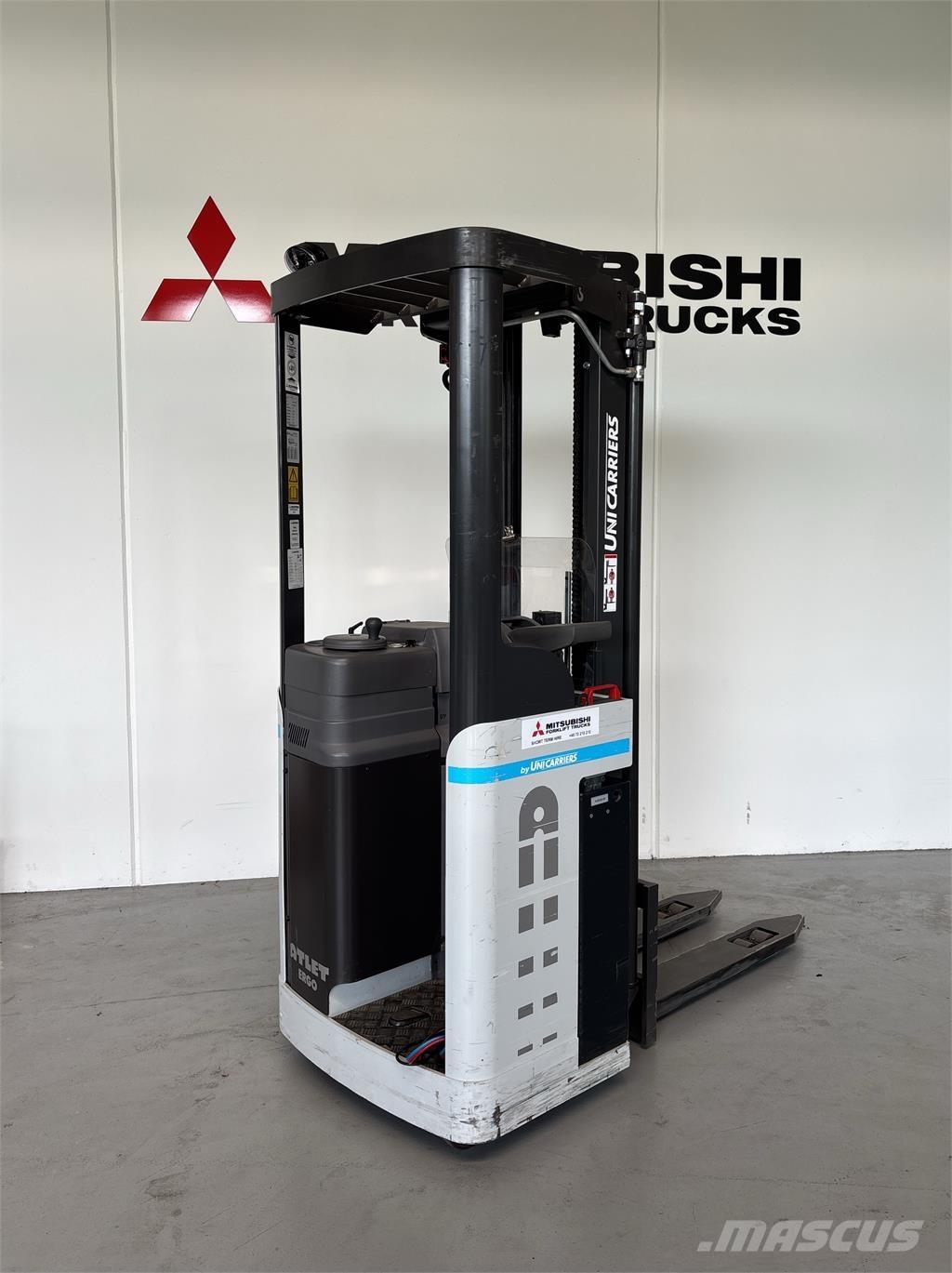 Atlet AJN160 行走式堆垛机