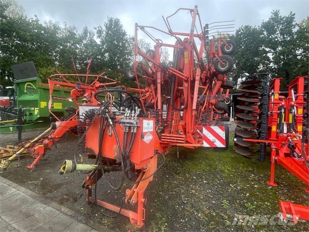 Kuhn GA 15021 料堆整形机