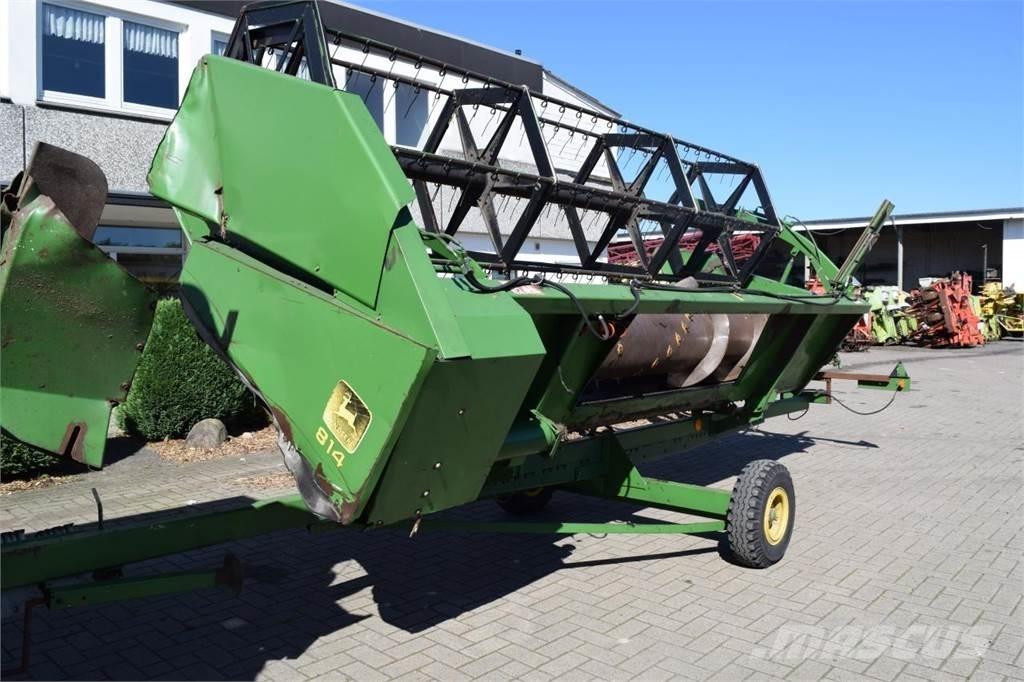 John Deere 1177 联合收割机