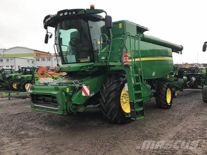 John Deere T 660 i 联合收割机