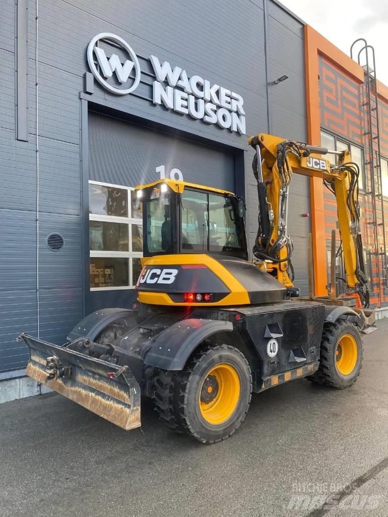 JCB 110 W 轮式挖掘机