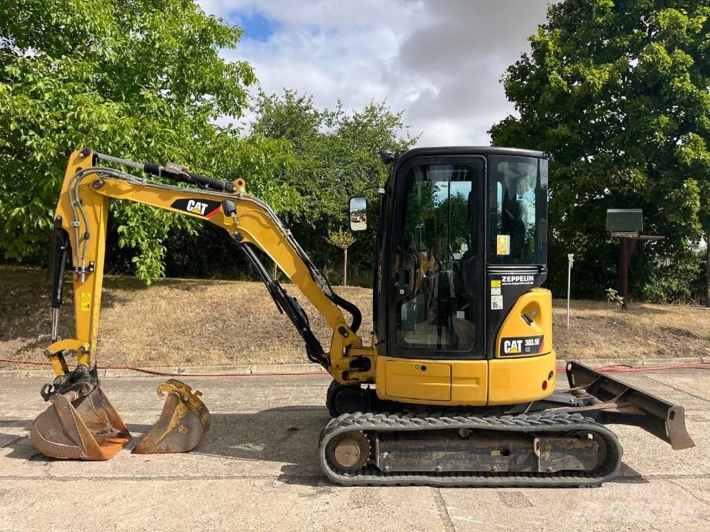 CAT 303.5 E CR 小型挖掘机