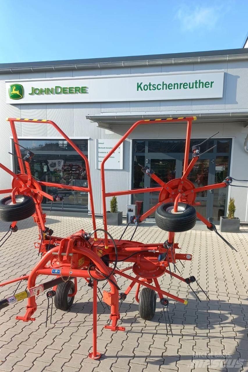 Kuhn GF 422 犁耙和摊草机