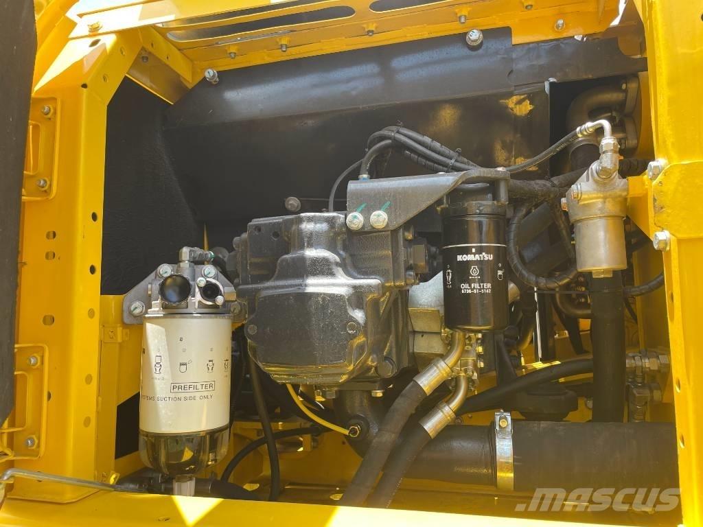 Komatsu PC 220 履带挖掘机