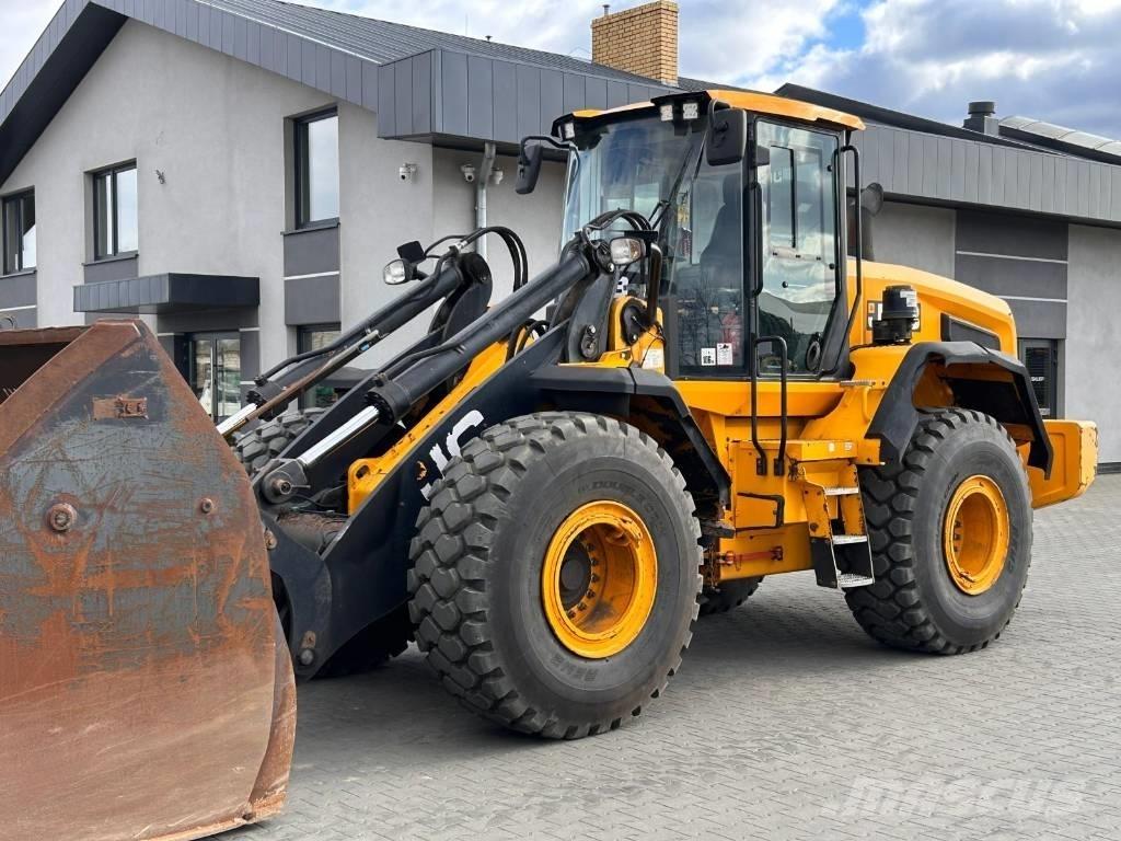 JCB 457 HT 轮式装载机