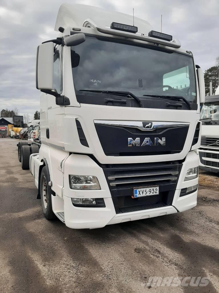 MAN TGX 26.500 平板车
