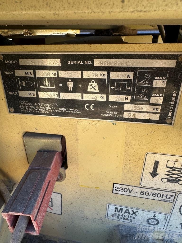 JLG ES1930 剪叉式升降机