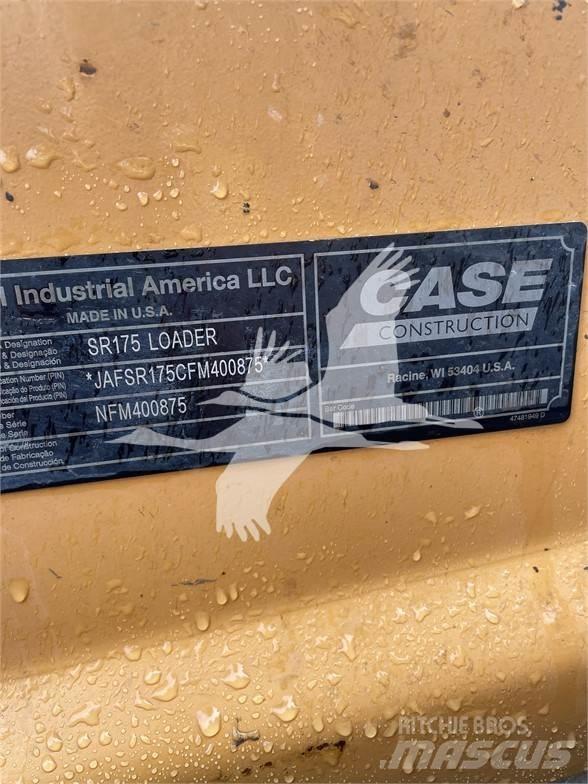 CASE SR175 滑移装载机