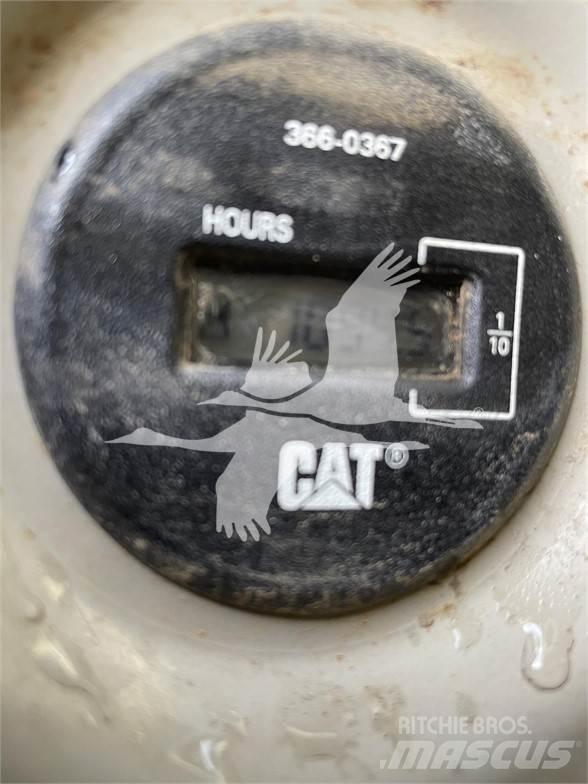 CAT 325C 履带挖掘机