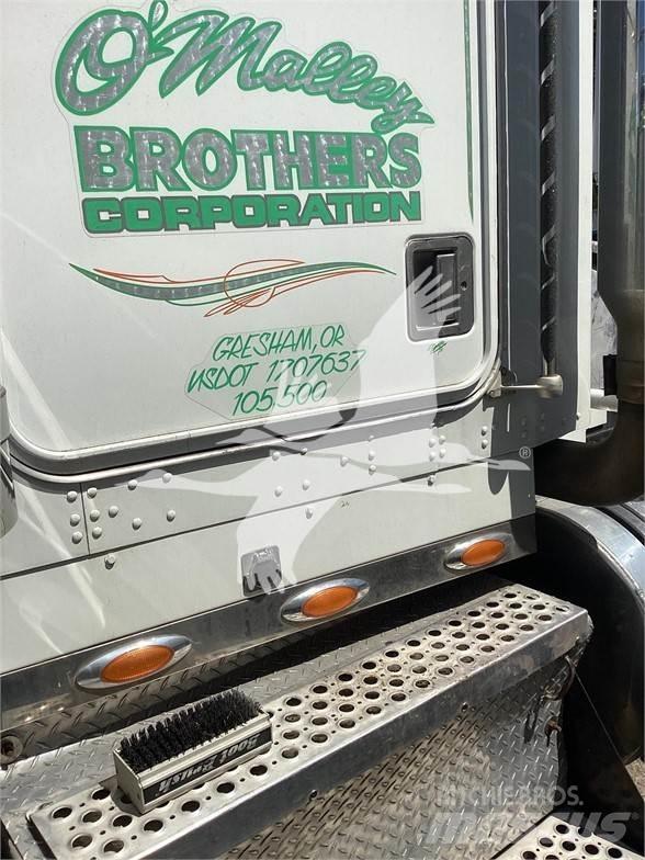 Kenworth W900 平板车