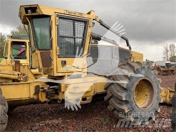 Tigercat 630 粉碎机