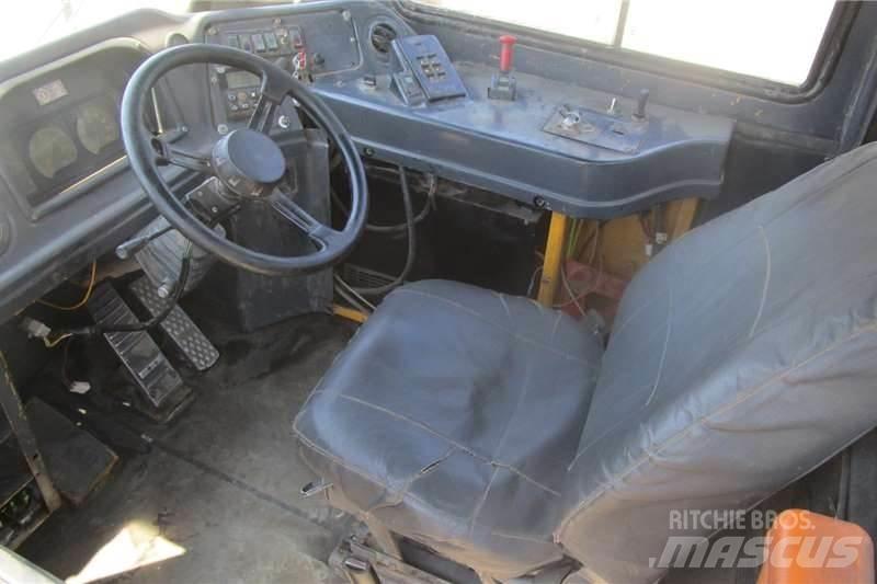 Bell B20C 油罐车