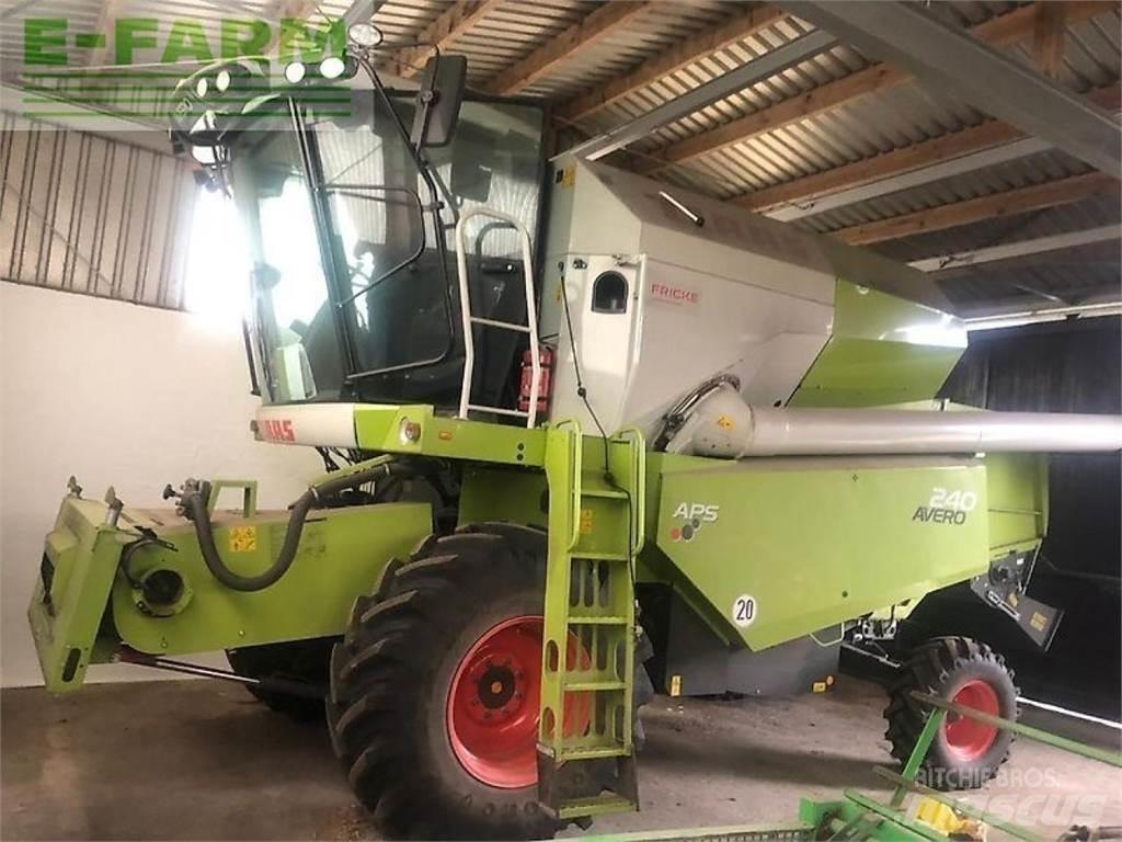 CLAAS avero 240 联合收割机