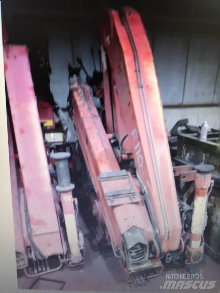 Fassi F110.24 随车折臂吊
