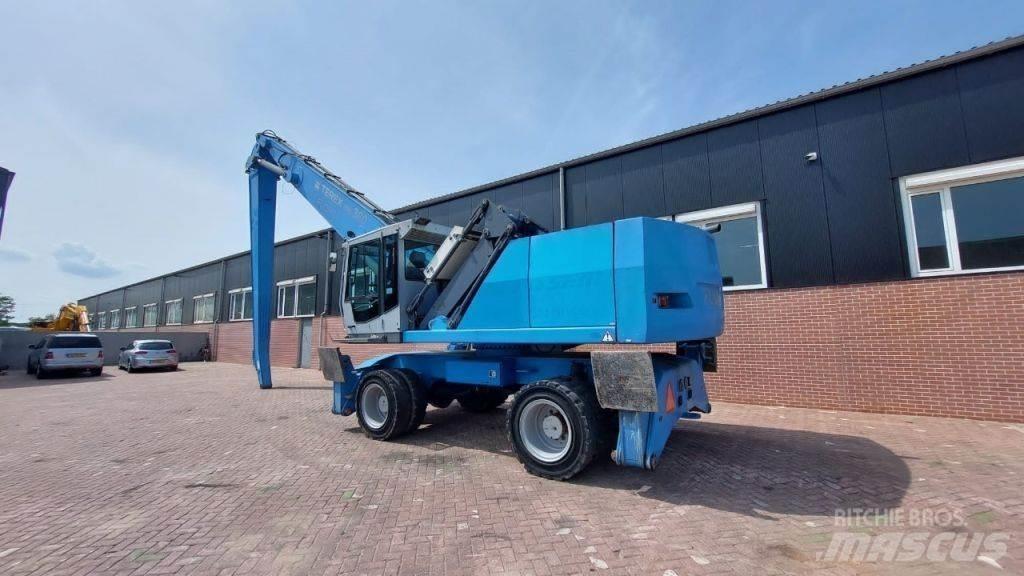 Fuchs MHL360 工业挖掘机