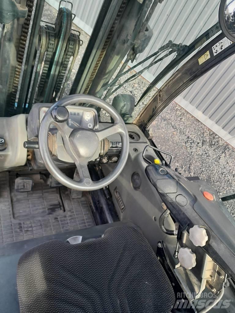 Mitsubishi FD 25 N 柴油叉车
