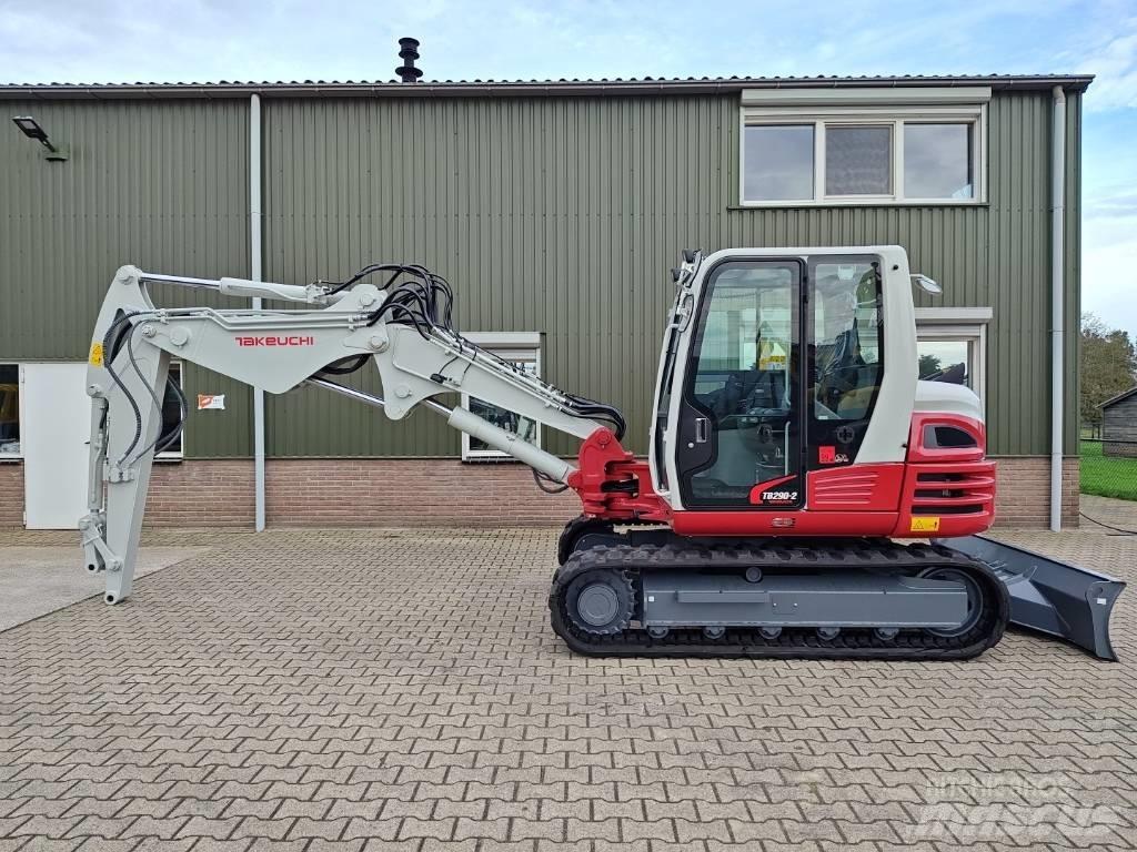 Takeuchi TB290-2 中型挖掘机