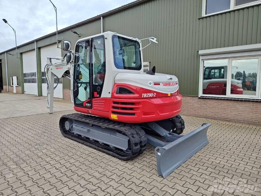 Takeuchi TB290-2 中型挖掘机