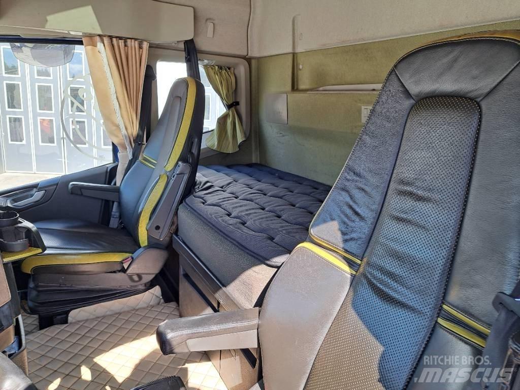 Volvo FH 16 650 6X4 木材运输车