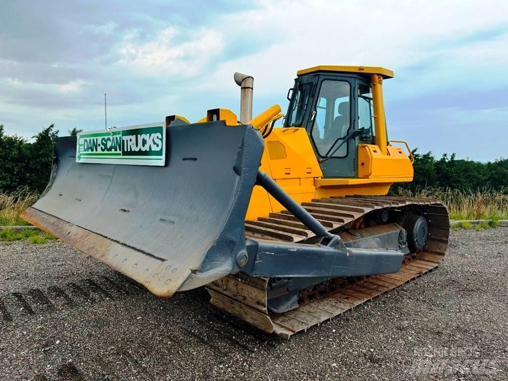 Komatsu D 65 PX-12 履带式推土机