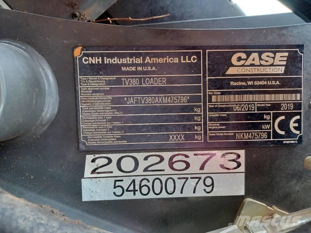 CASE TV 380 滑移装载机
