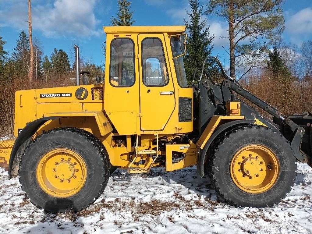 Volvo BM 4200 轮式装载机