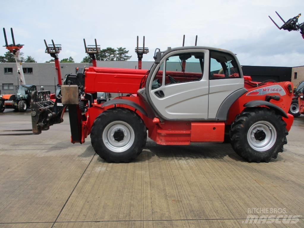 Manitou MT 1440 (066) 伸缩臂叉装车|叉装车