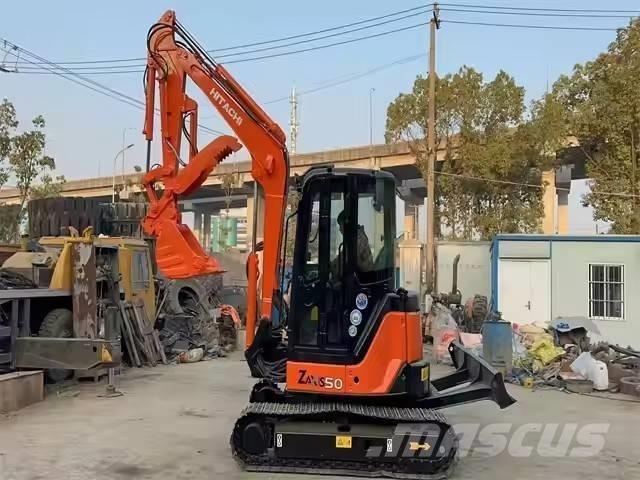 Hitachi ZX 50 小型挖掘机
