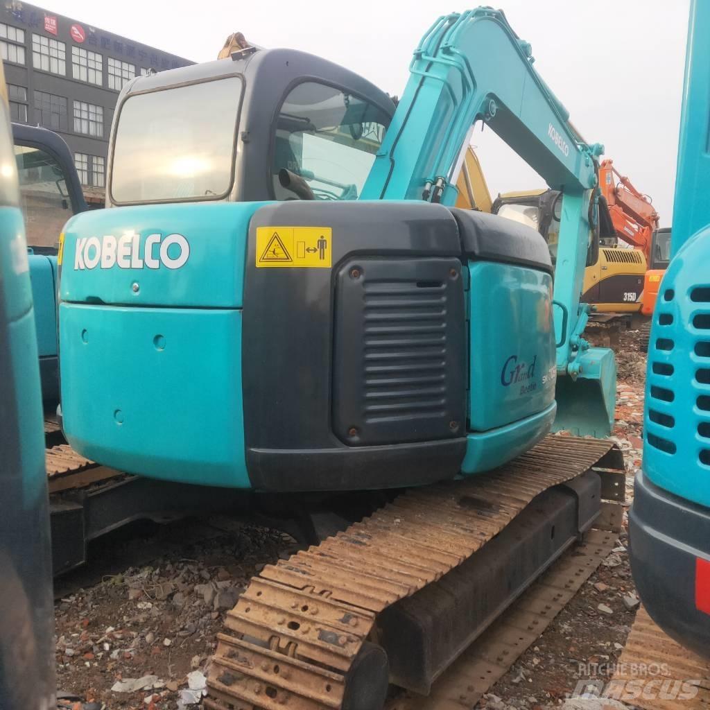 Kobelco SK 70 SR 中型挖掘机