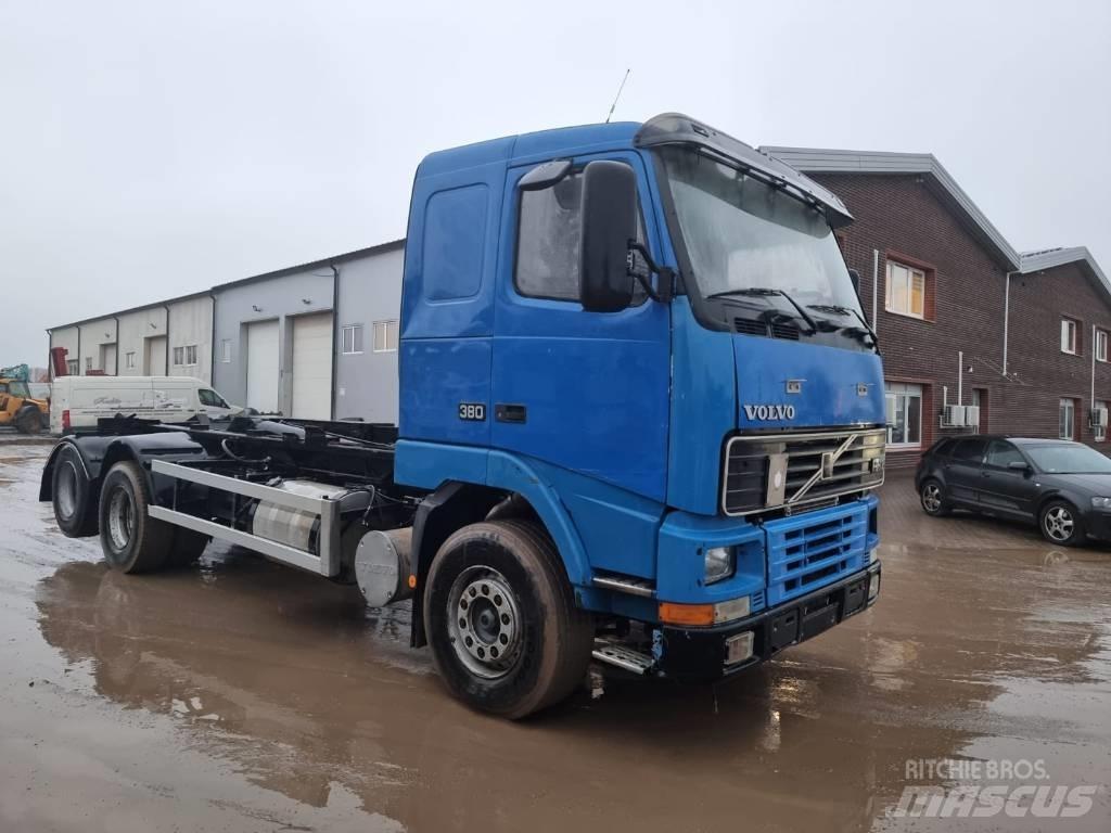 Volvo FH 12 工程吊钩车