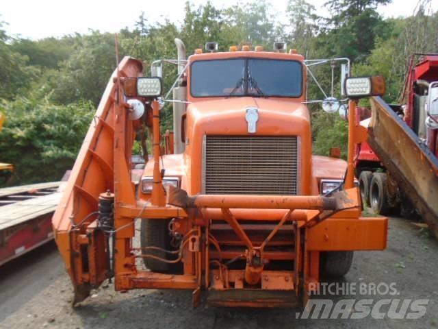 Kenworth T 400 推雪机