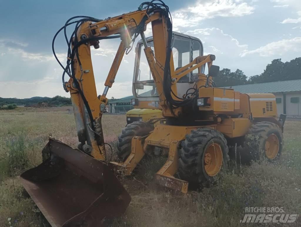 Mecalac 11 CX 轮式挖掘机