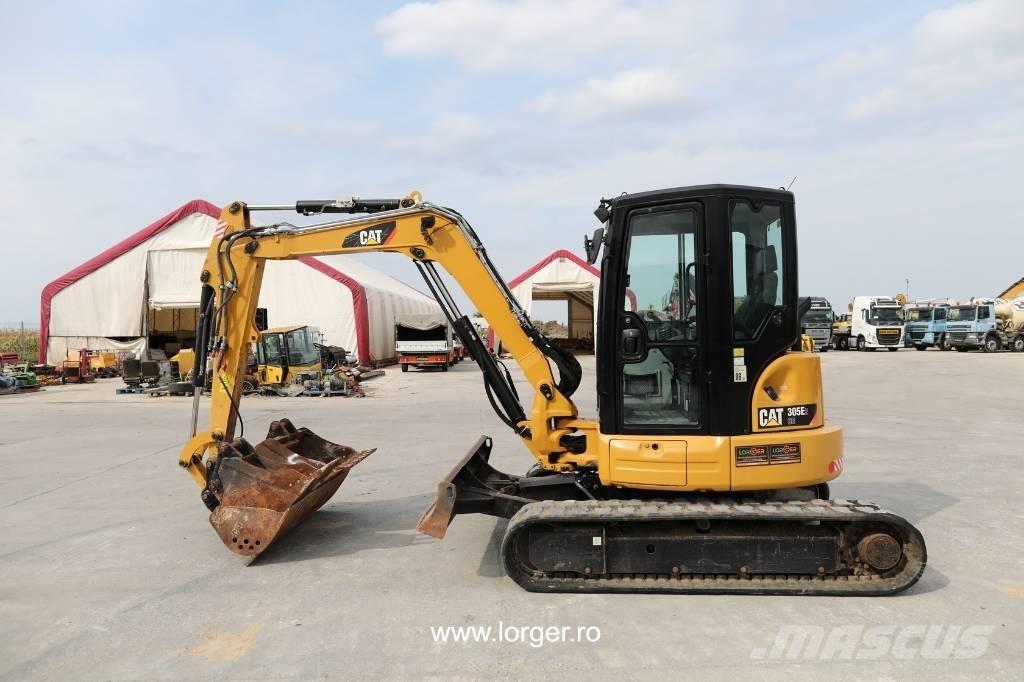 CAT 305 E CR 小型挖掘机
