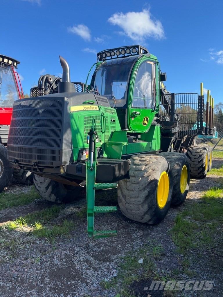 John Deere 1210 G 集运机