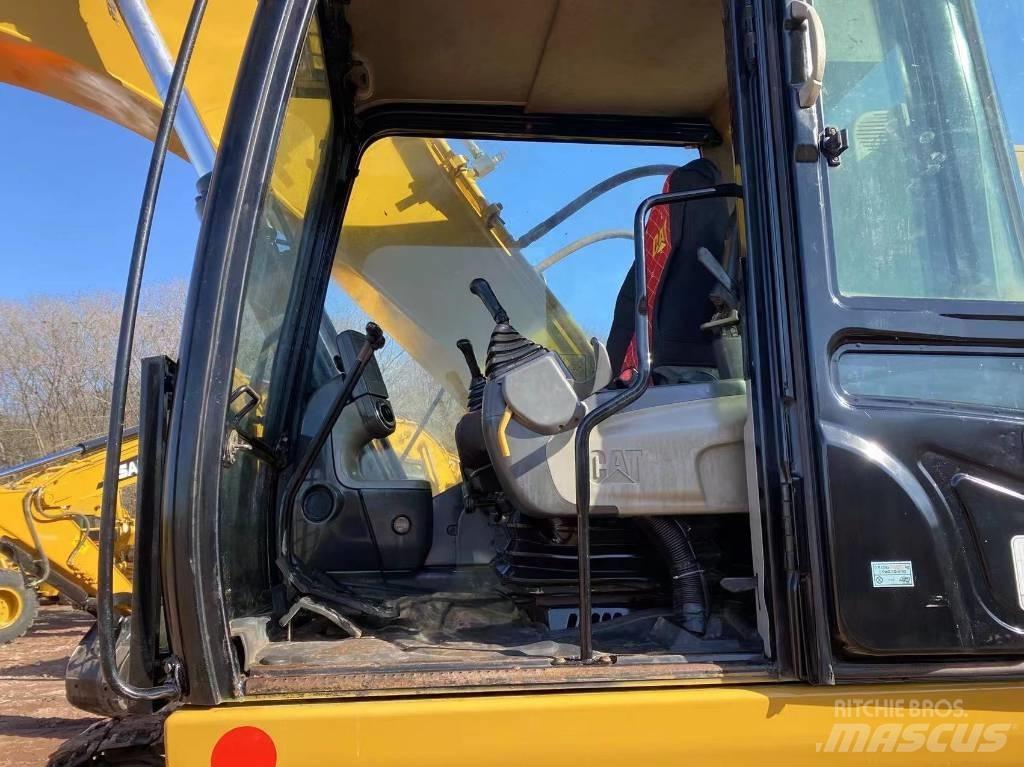 CAT 325 D L 履带挖掘机