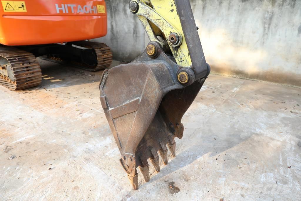 Yanmar Vio 80 小型挖掘机