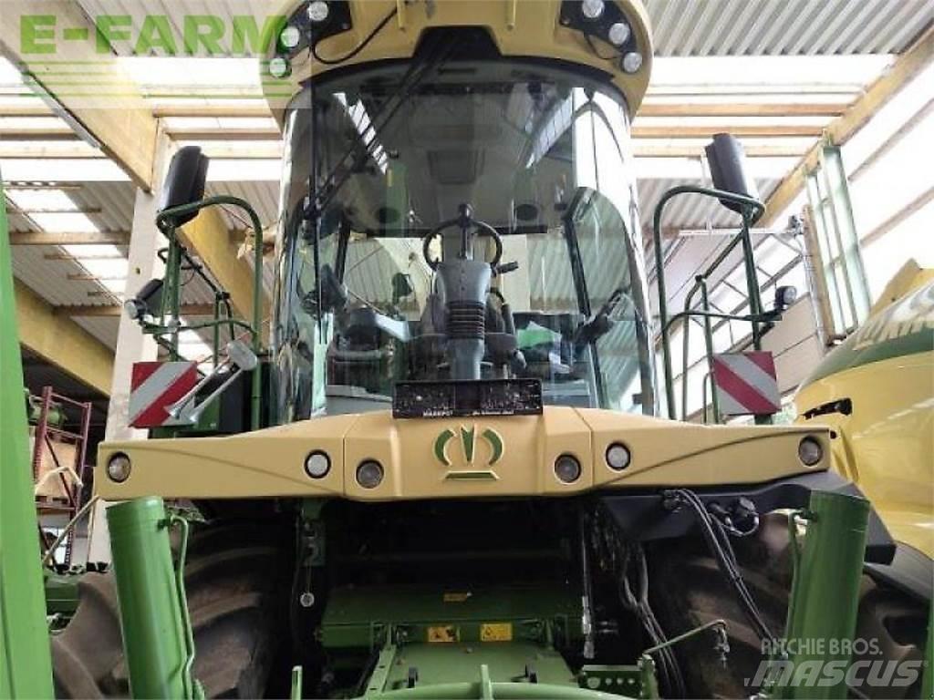Krone big x 630 自走式青贮饲料收割机