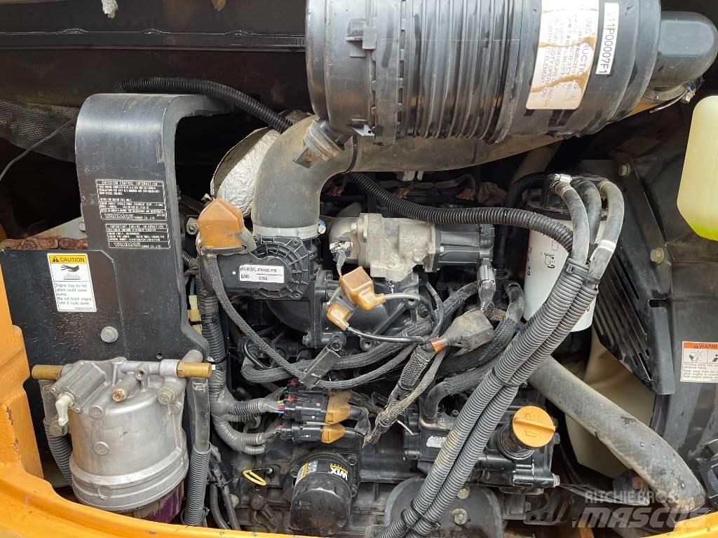 CASE CX 55 B 小型挖掘机