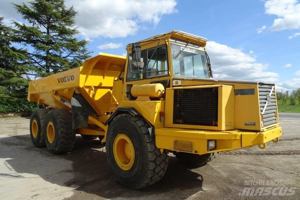 Volvo A 25 C 铰接式自卸车
