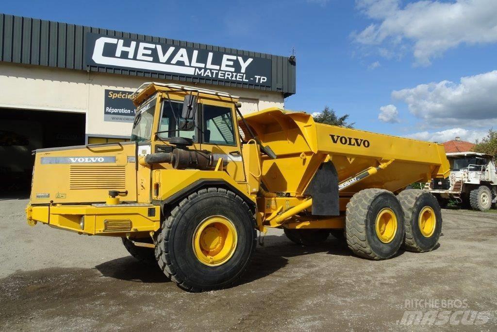 Volvo A 25 C 铰接式自卸车