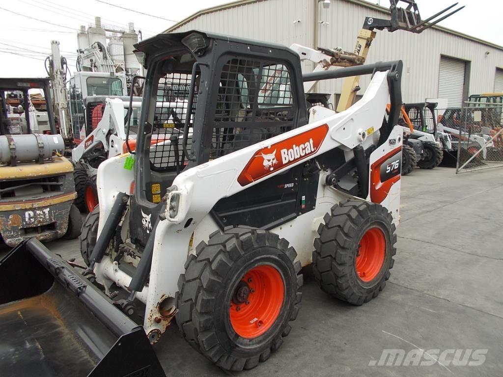 Bobcat S 76 滑移装载机