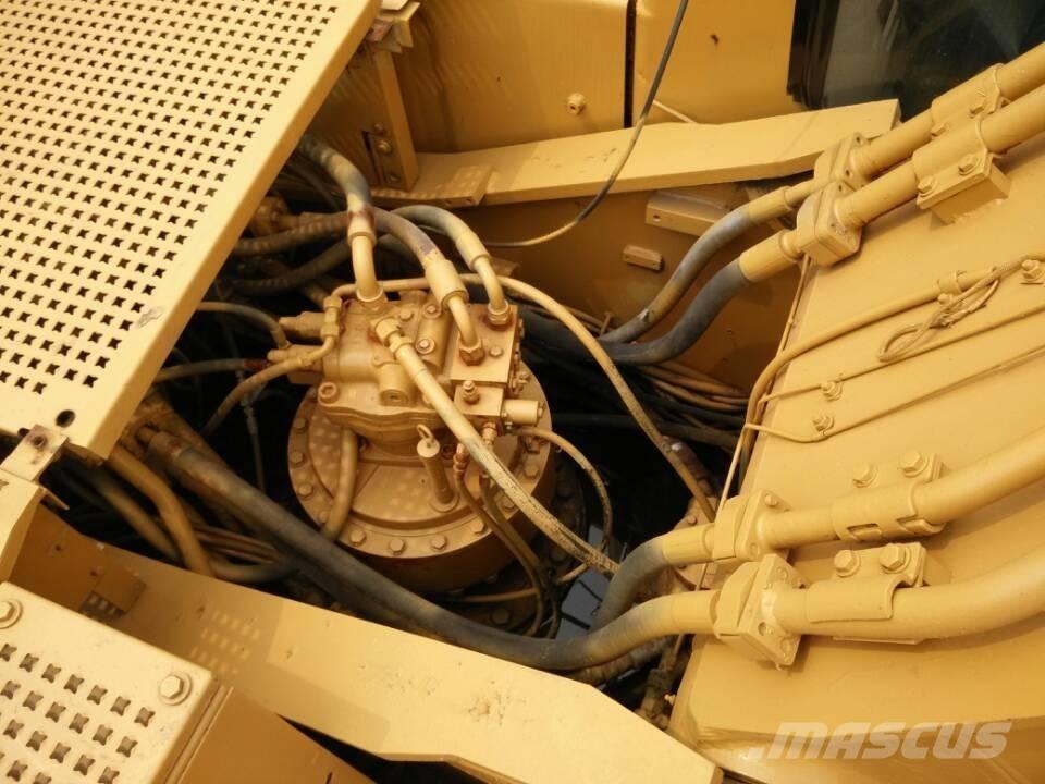 CAT 330 B L 履带挖掘机